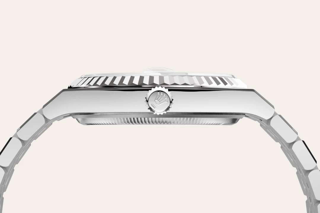 Land-Dweller M127234-0001